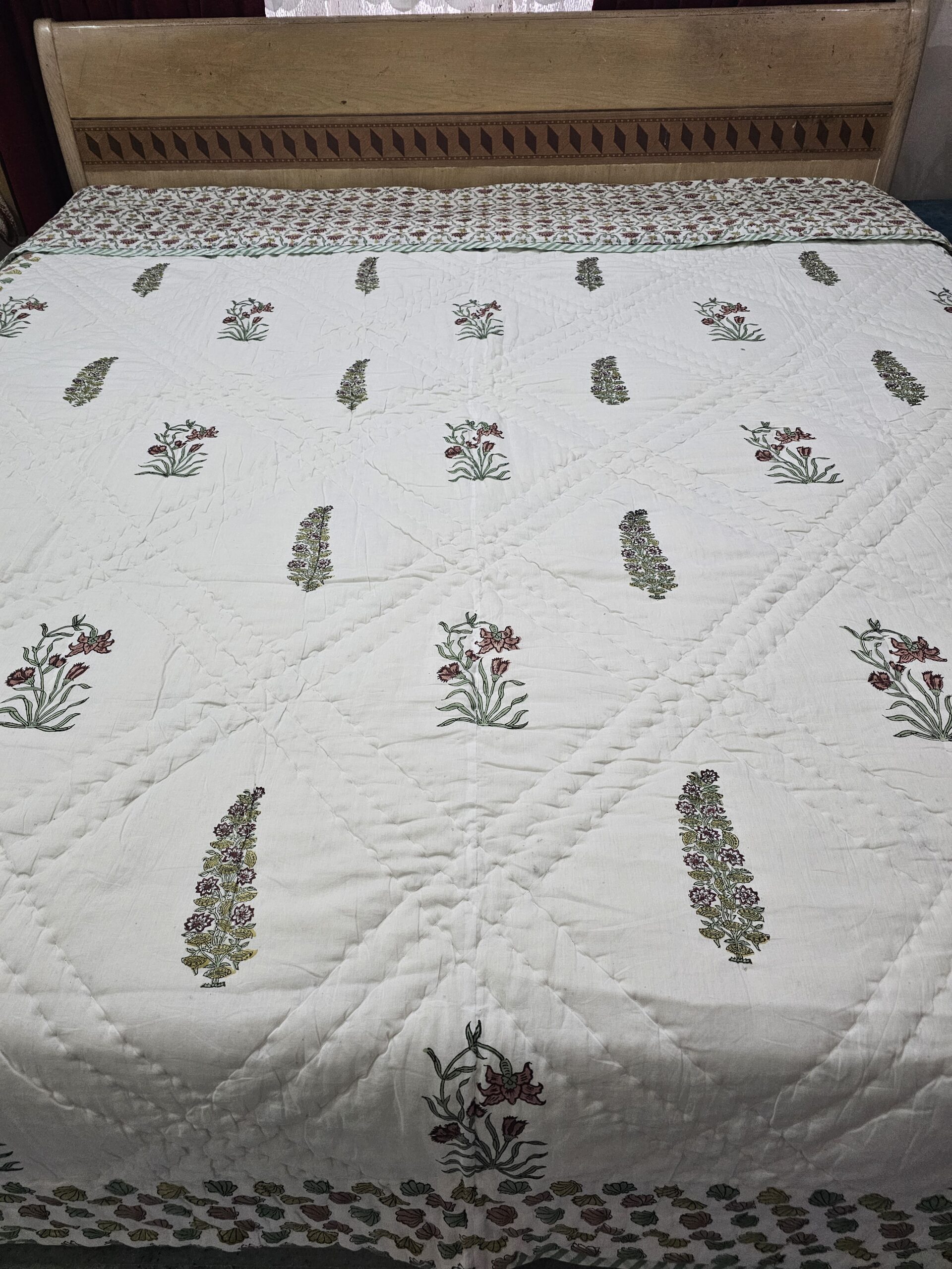 Reversible Handblock Quilt - Shell Border Reversible Handblock Quilt - Shell Border