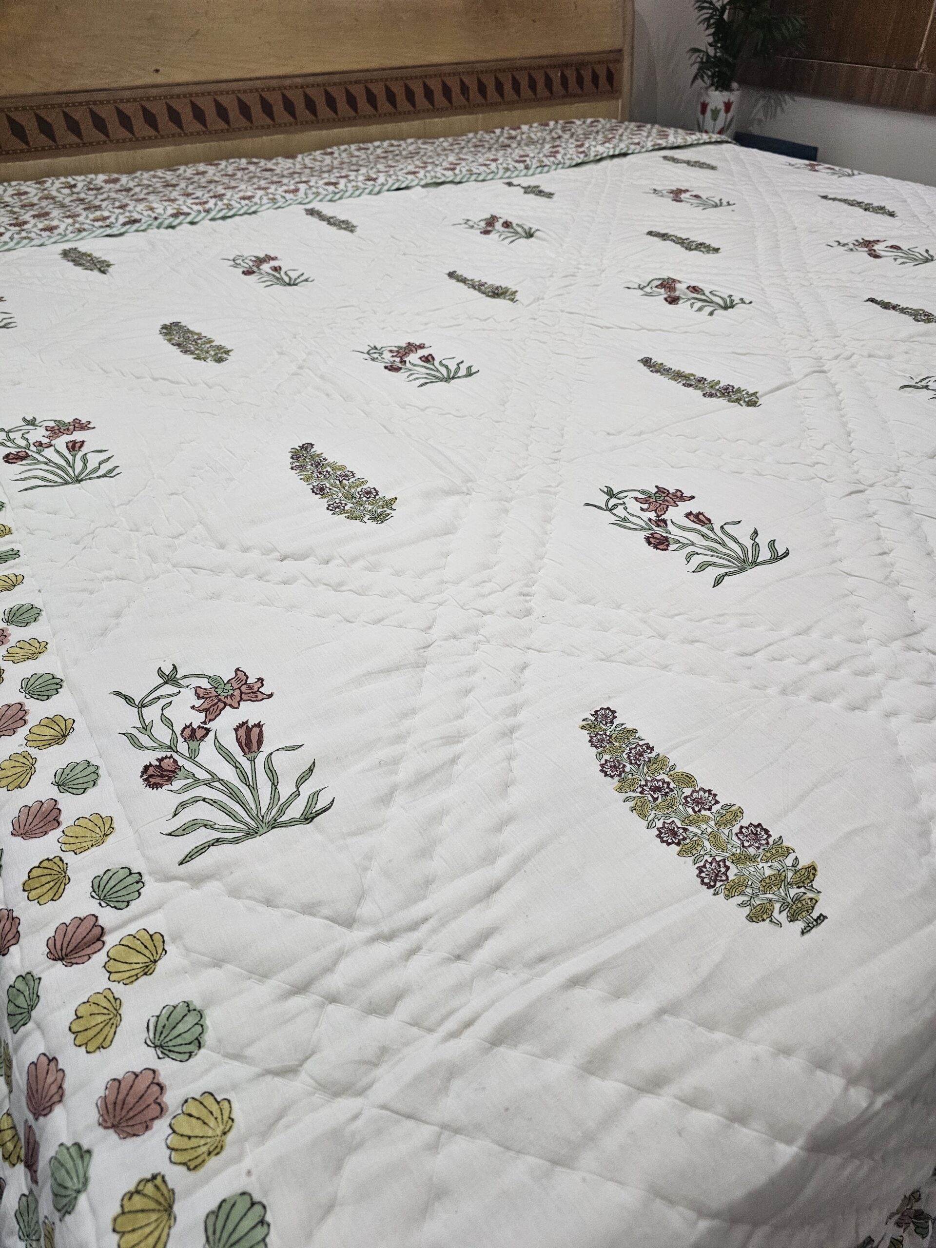 Reversible Handblock Quilt - Shell Border Reversible Handblock Quilt - Shell Border